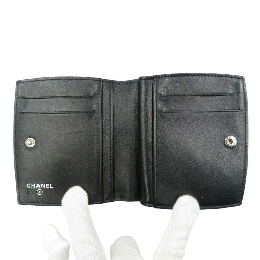 CHANEL Black Leather Logo Wallet - Picture 4 of 8